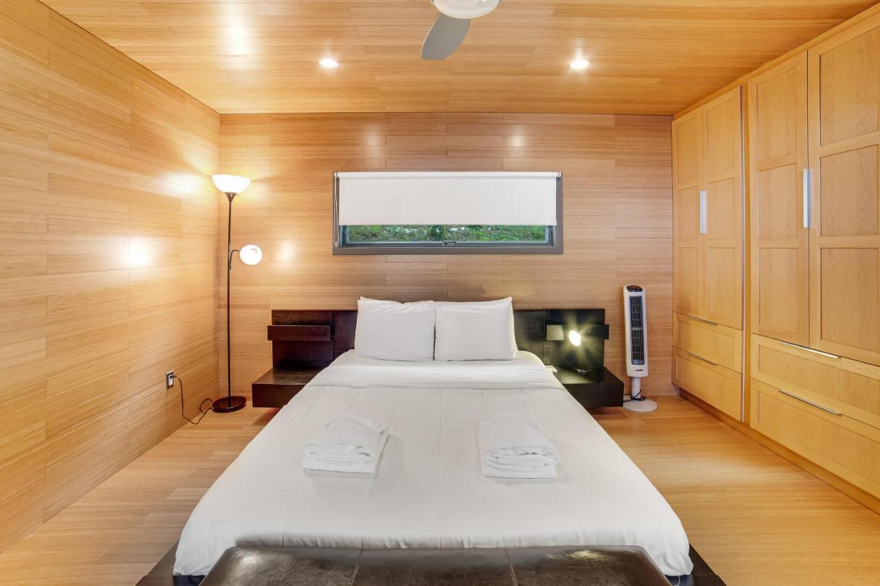 Avant Garde Seneca Dundee ภายนอก รูปภาพ